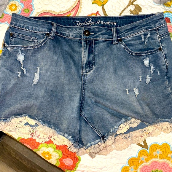 Denim Shorts - Picture 1 of 7